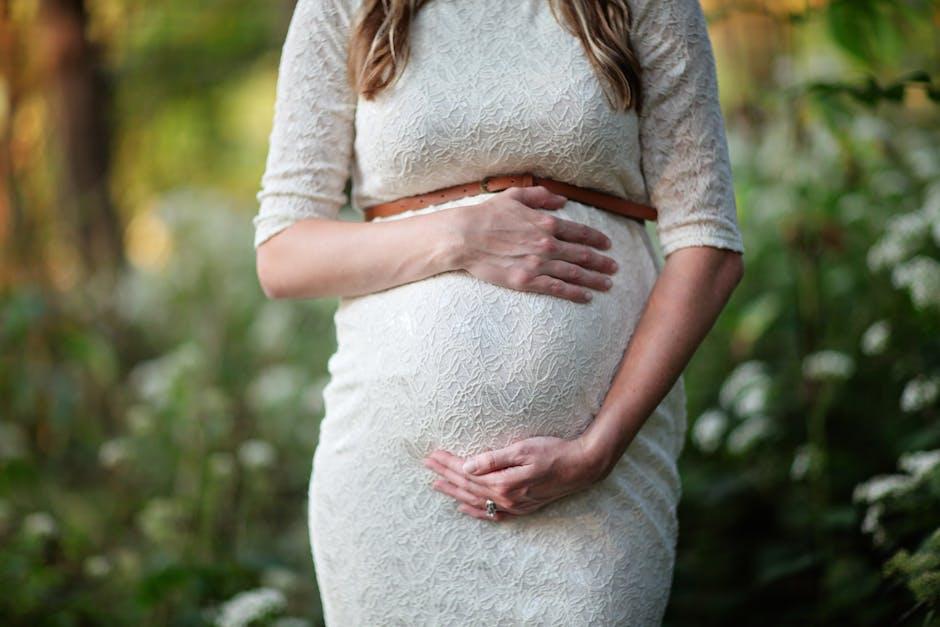 Maternity Marvels: Fashion for Expecting Moms